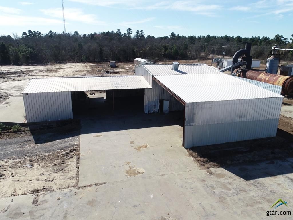 1478 E FM 900, Scroggins, TX 75480